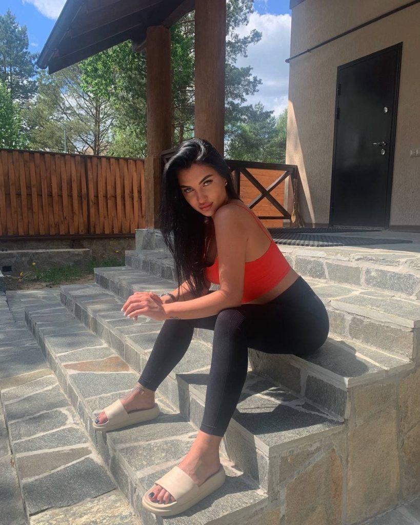 Russian escort from Adelia Dubai-Stars